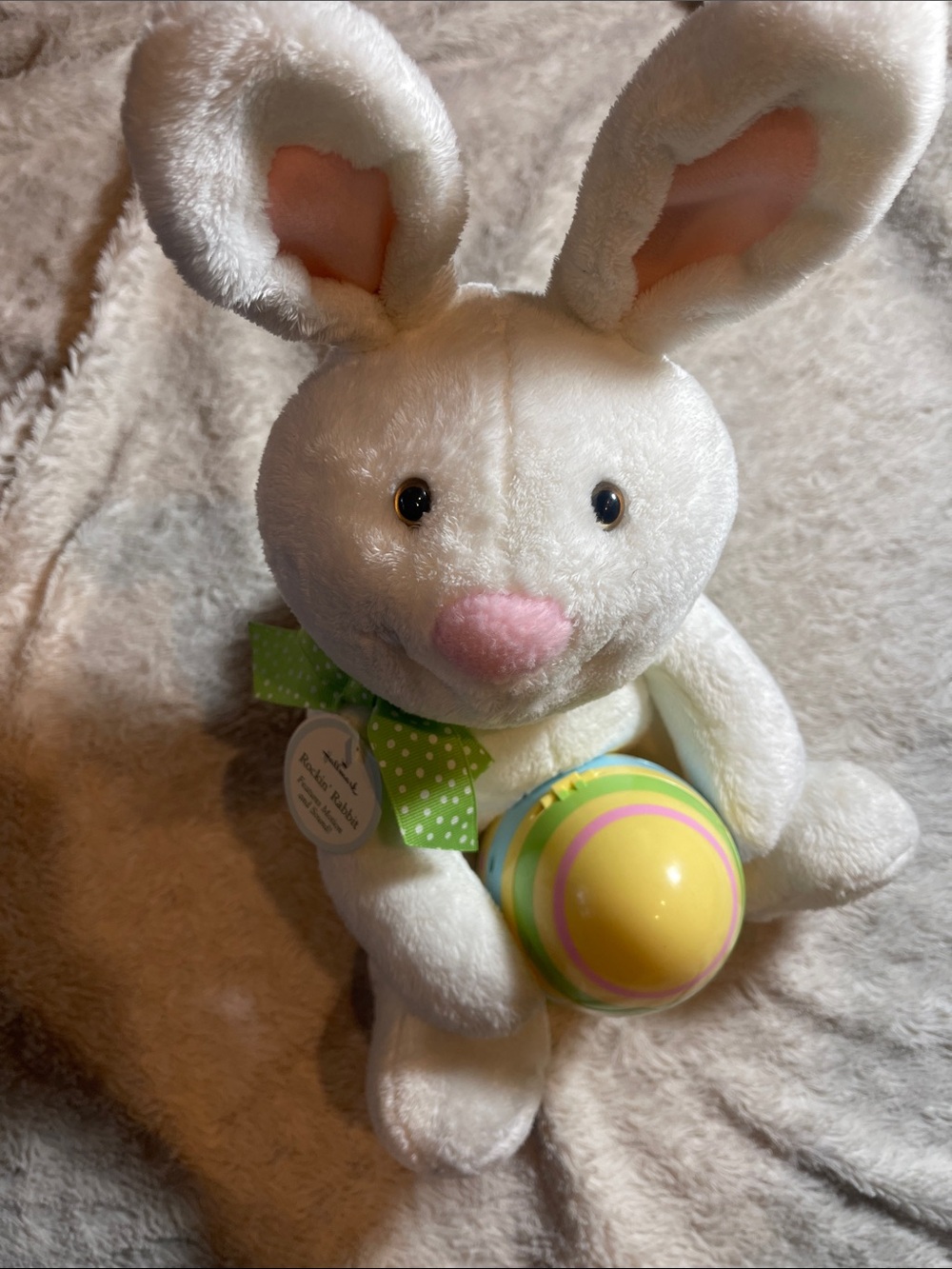 Hallmark rockin rabbit easter plush